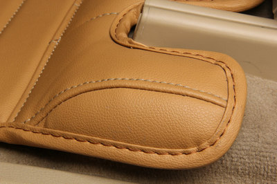 高品質(zhì)通用朗逸全覆蓋腳墊——皮革全包圍汽車腳墊的選購與電子產(chǎn)品銷售優(yōu)勢(shì)